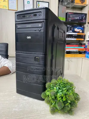 Photo - Desktop Pc Intel Core I3 (2nd Gen)_intel-H*61_ram 4gb 500gb HDD