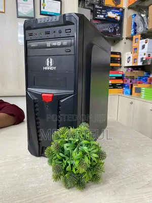 Photo - Desktop Pc Intel Core I3 (4th Gen)_ram 8gb_ssd 240gb_graphic 2gb