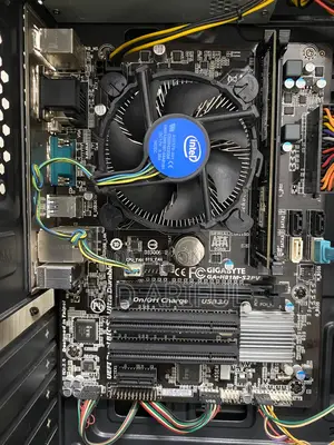 Desktop Pc Intel Core I3 (4th Gen)_ram 8gb_ssd 240gb_graphic 2gb