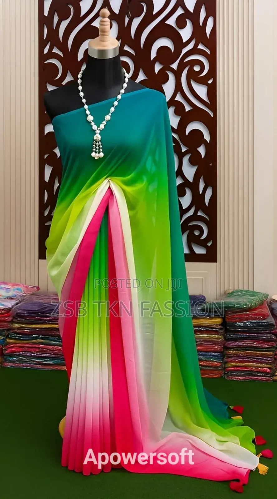 স্টাইলিশ ডিজাইনে তৈরি এই রঙধনু জর্জেট শাড়িটি