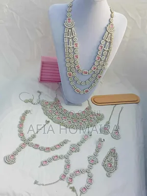 Photo - Diamond Cut Jewellery Set