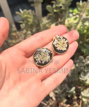 Exclusive Classy Handmade Earrings