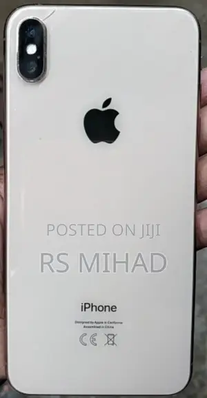 Photo - Apple iPhone XS Max 256 GB Gold