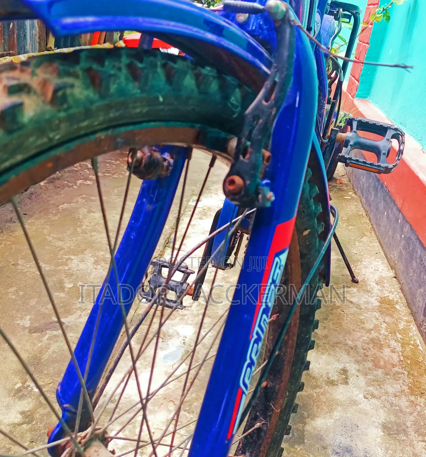Get a Stylish Blue Coloured Cycle for (10-16) Years Old
