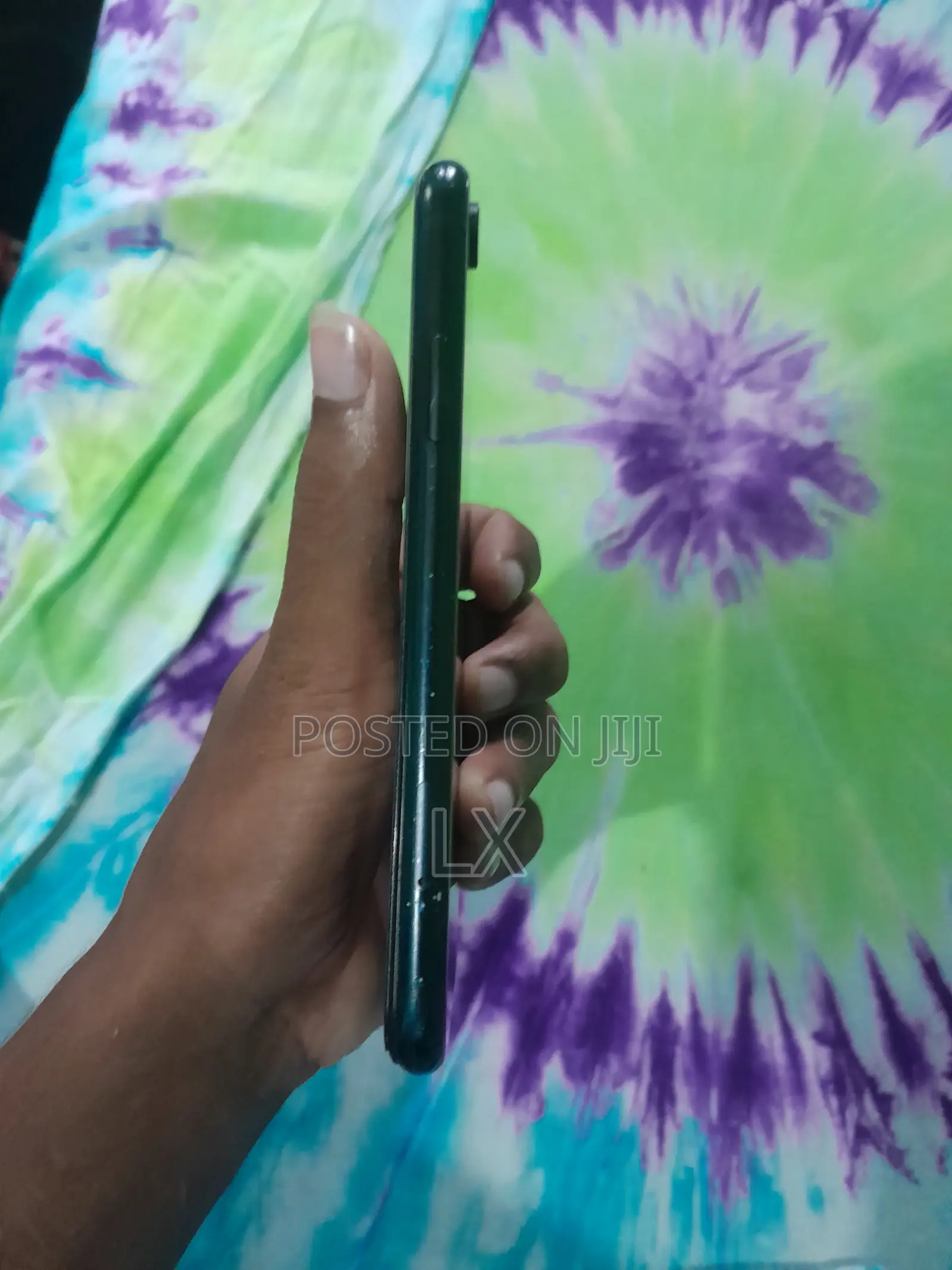 অ্যাপল এক্সআর ৬৪ জিবি কালো