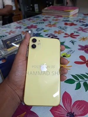 Apple iPhone 11 64 GB Yellow