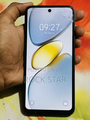 Photo - Tecno Spark Go 64 GB Black