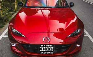 Photo - Mazda MX-5 2019 Red
