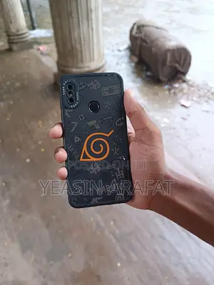 Photo - Xiaomi Mi A2 Lite 32 GB Black