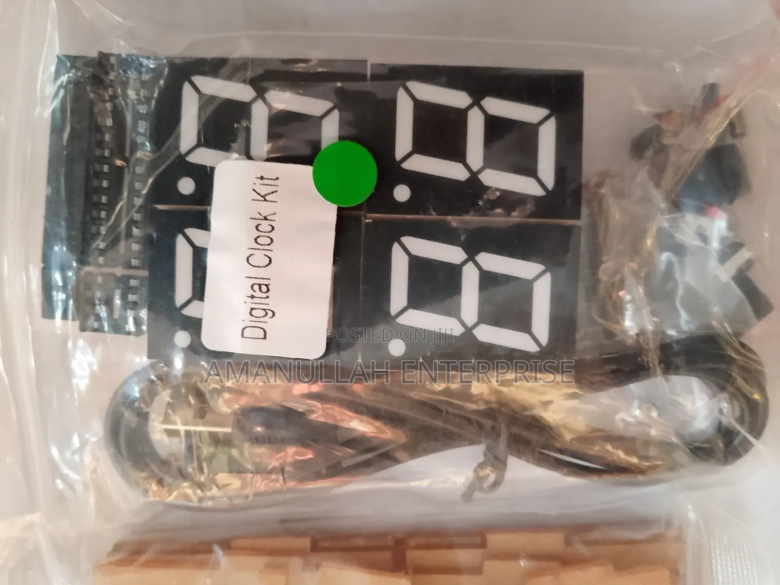 Diy Kit For Building A Digital Clock, Often Used For Learning.