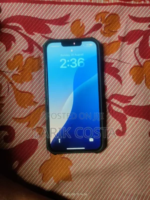 Apple iPhone 13 128 GB