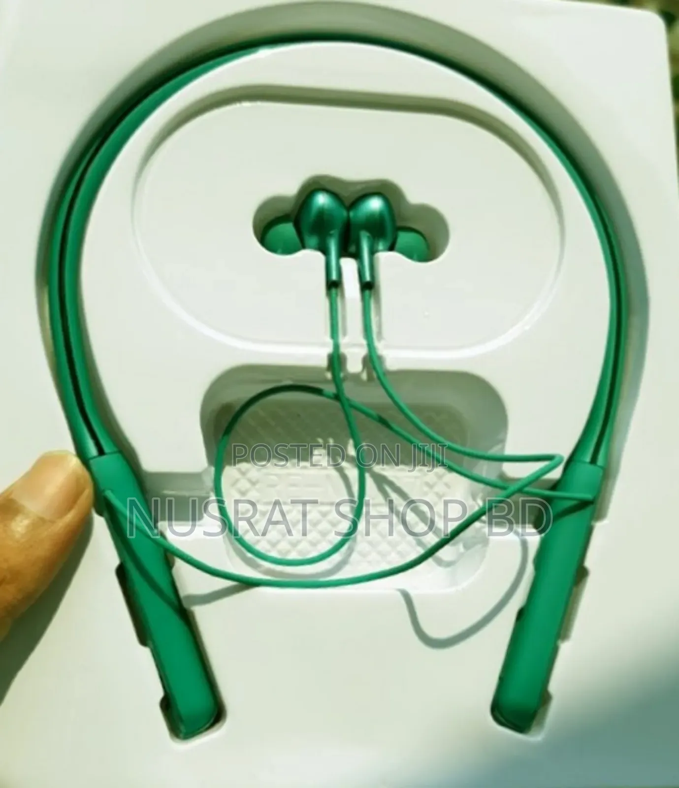 Recrsi Neckband Headphone Ny27
Code : 10823