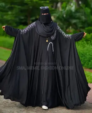 প্রিমিয়াম দুবাই চেরি বোরকা