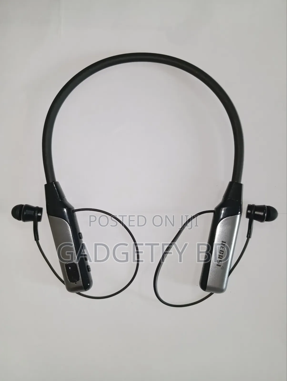 Recrsi Re-ny060 Wireless Earphones (Neckband Style)