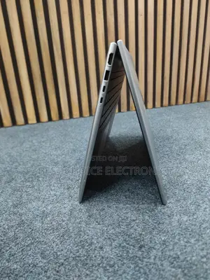 New Laptop HP ZBook Firefly G8 16GB Intel Core Ultra 7 SSD 512GB