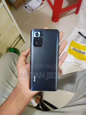 Photo - Xiaomi Redmi Note 10 Pro 128 GB Red