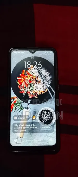 Photo - Realme 8 Pro 128 GB Green