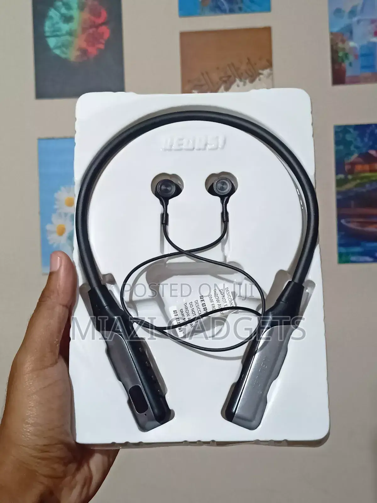 Regrsi Re-Ny060 Wireless Neckband Long Battery