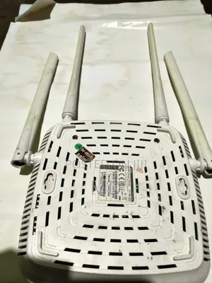 Tenda F9 600m Whole-Home Coverage Wi-Fi Router