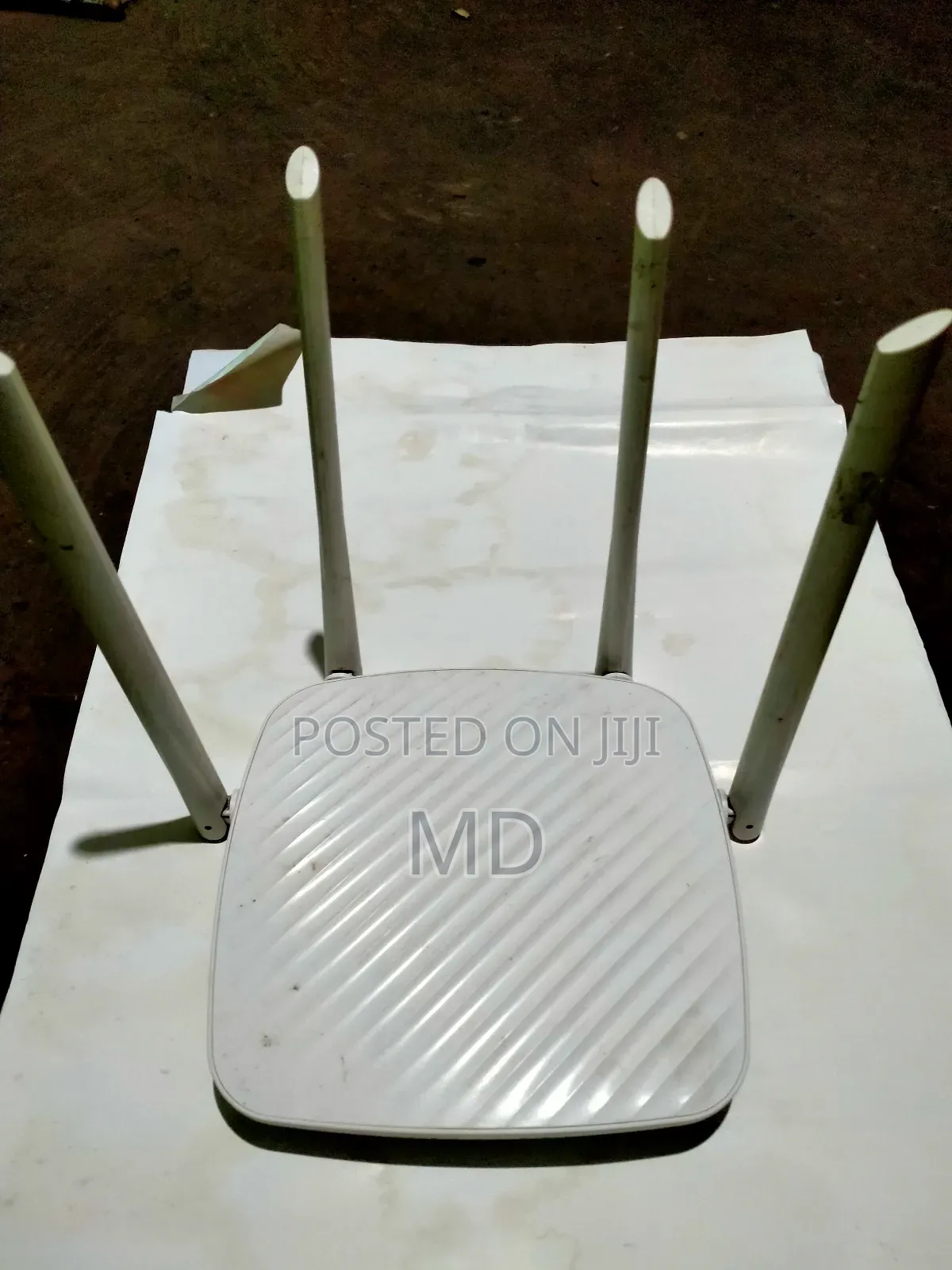 Tenda F9 600m Whole-Home Coverage Wi-Fi Router