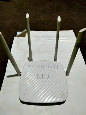 Tenda F9 600m Whole-Home Coverage Wi-Fi Router