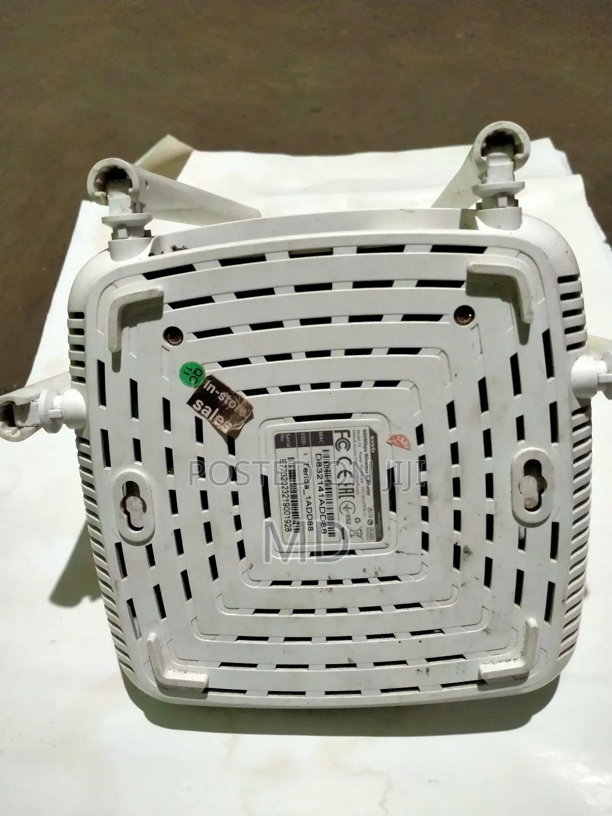 Tenda F9 600m Whole-Home Coverage Wi-Fi Router