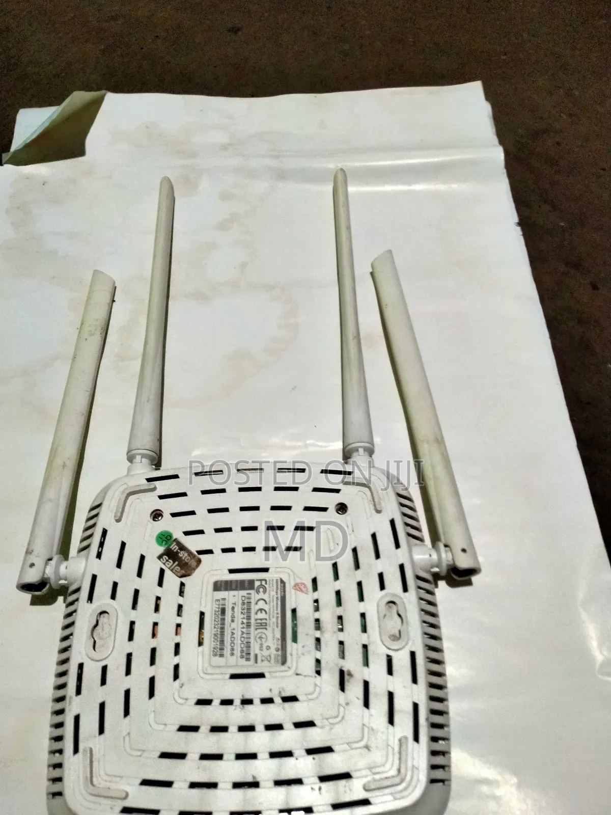 Tenda F9 600m Whole-Home Coverage Wi-Fi Router