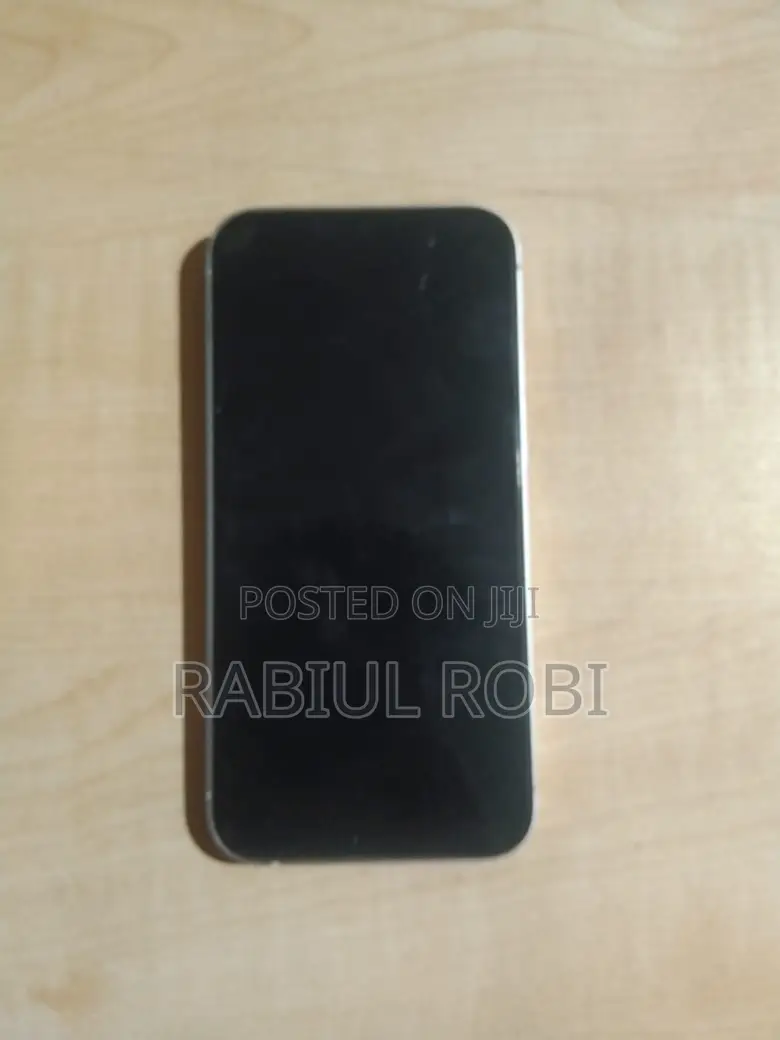 Apple iPhone 13 128 GB White