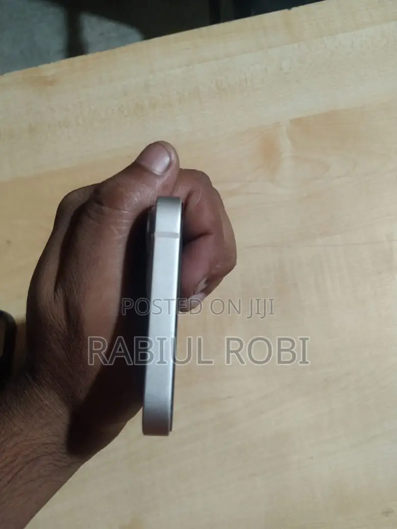 Apple iPhone 13 128 GB White