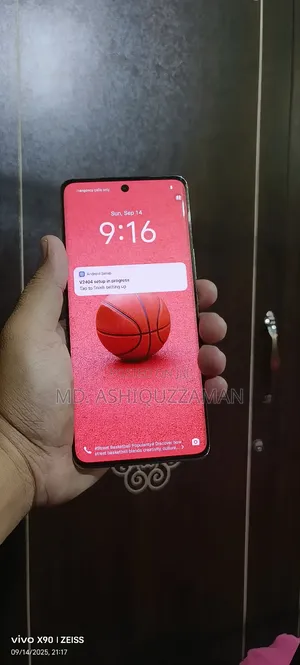 Vivo iQOO 128 GB Orange