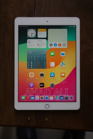 Apple iPad 9.7 32 GB Silver