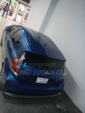 Toyota Aqua 2019 Blue