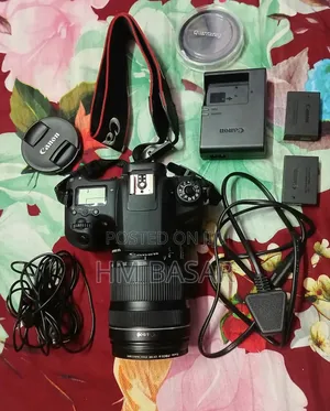 একদম ফ্রেশ ক্যামেরা বিক্রয় করবো