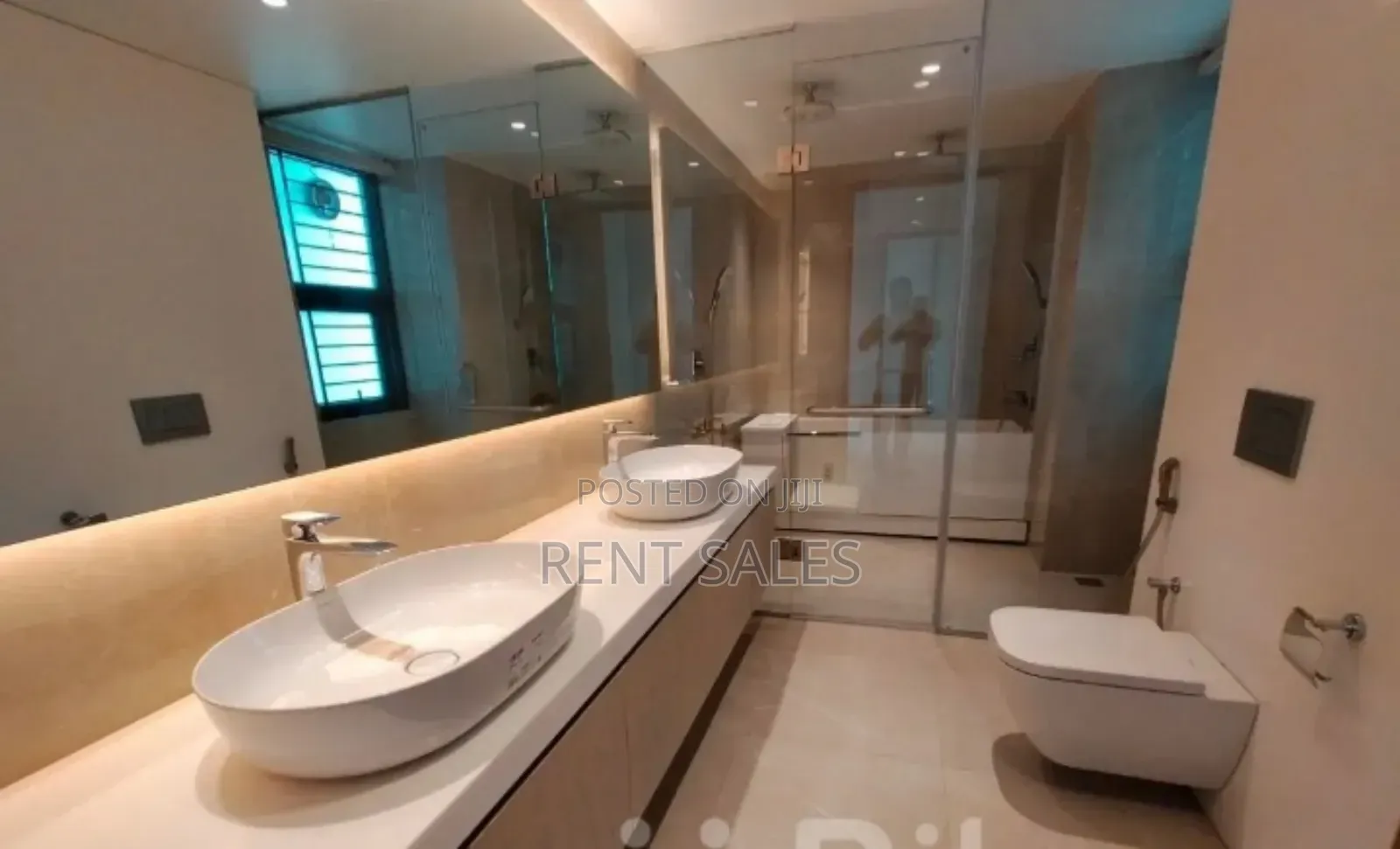 5bdrm Duplex in Gulshan for Rent