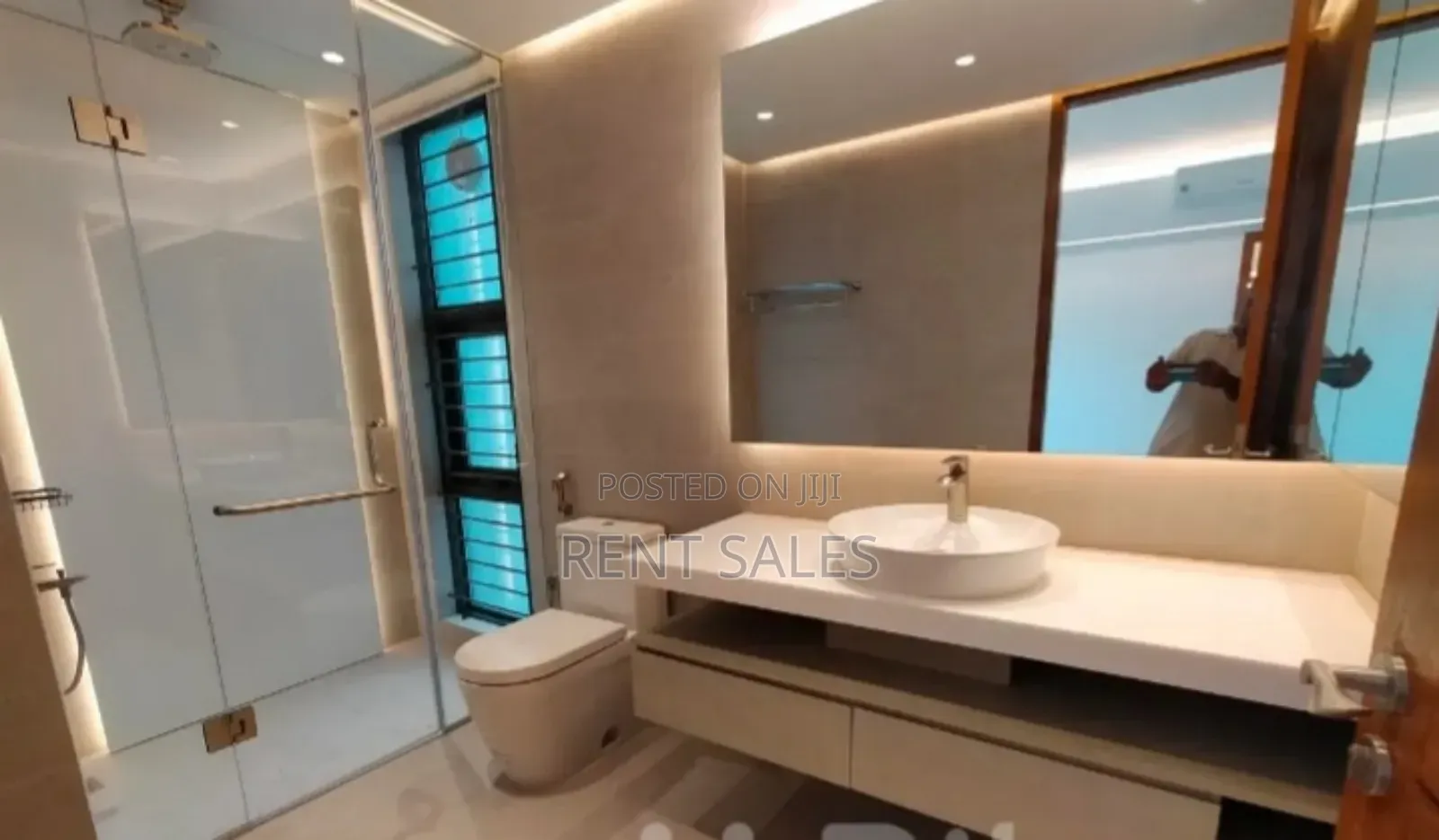 5bdrm Duplex in Gulshan for Rent