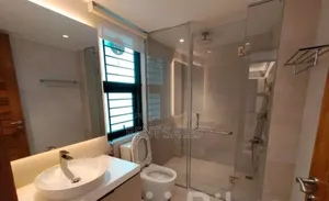5bdrm Duplex in Gulshan for Rent