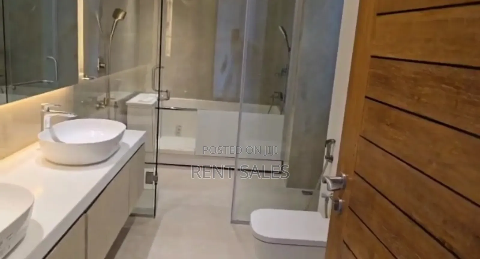 5bdrm Duplex in Gulshan for Rent