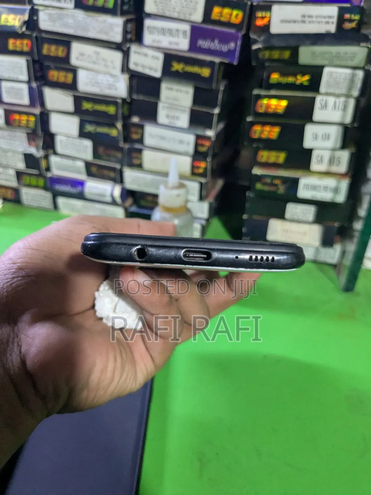 Samsung Galaxy A30 64 GB White