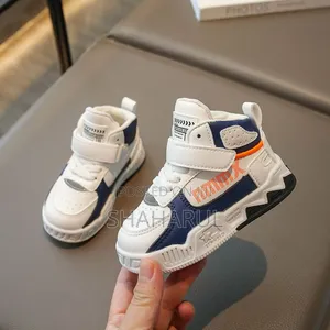 100 % China Fashion Baby Shoe