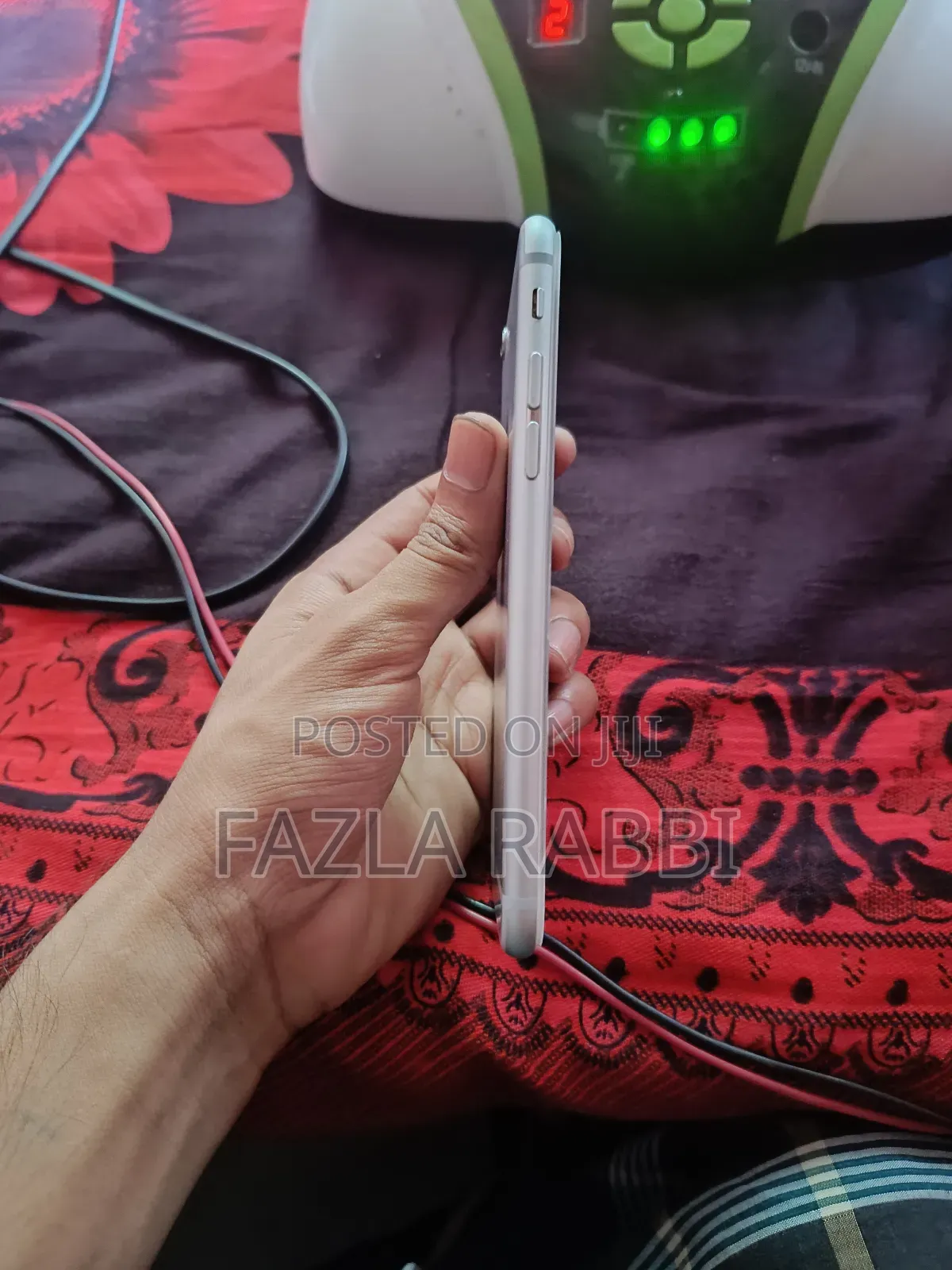 Sennheiser Ambeo Smart Headset
 iPhone 6 10.3.3