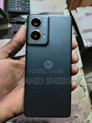 Photo - Motorola Moto G85 256 GB Gray