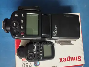 Photo - Godox Flashlight