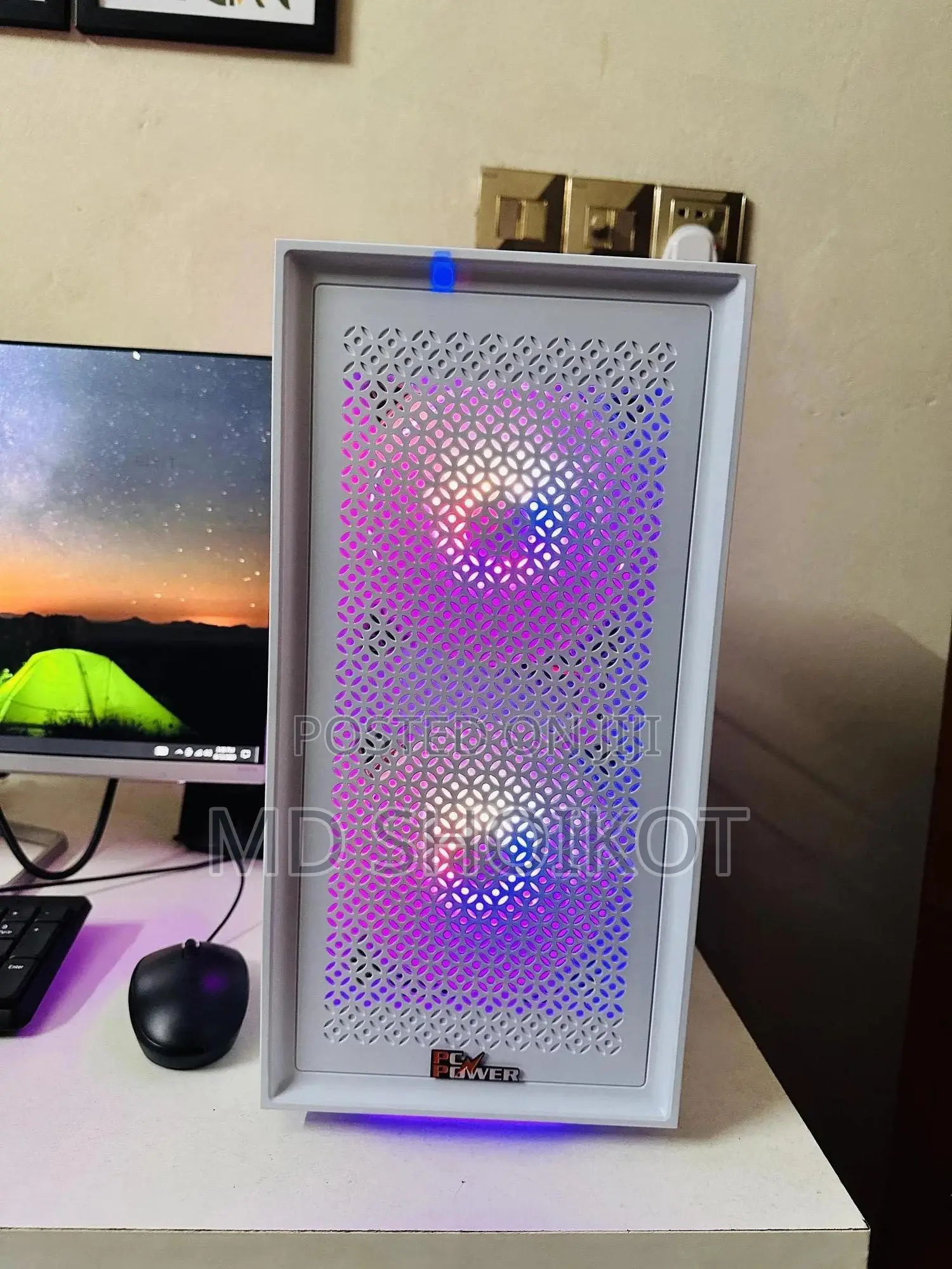 Desktop Computer 8GB Intel Core I7 SSD 128GB