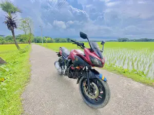Yamaha FZ 2012 Red