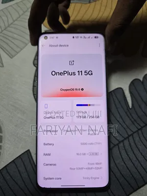 Photo - OnePlus 11 256 GB Blue