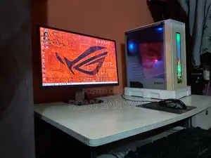 Desktop Computer Dell 8GB Intel Core I3 SSD 500GB