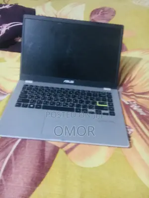 Photo - Laptop Asus 1015E 4GB Intel Core I3 SSD 512GB