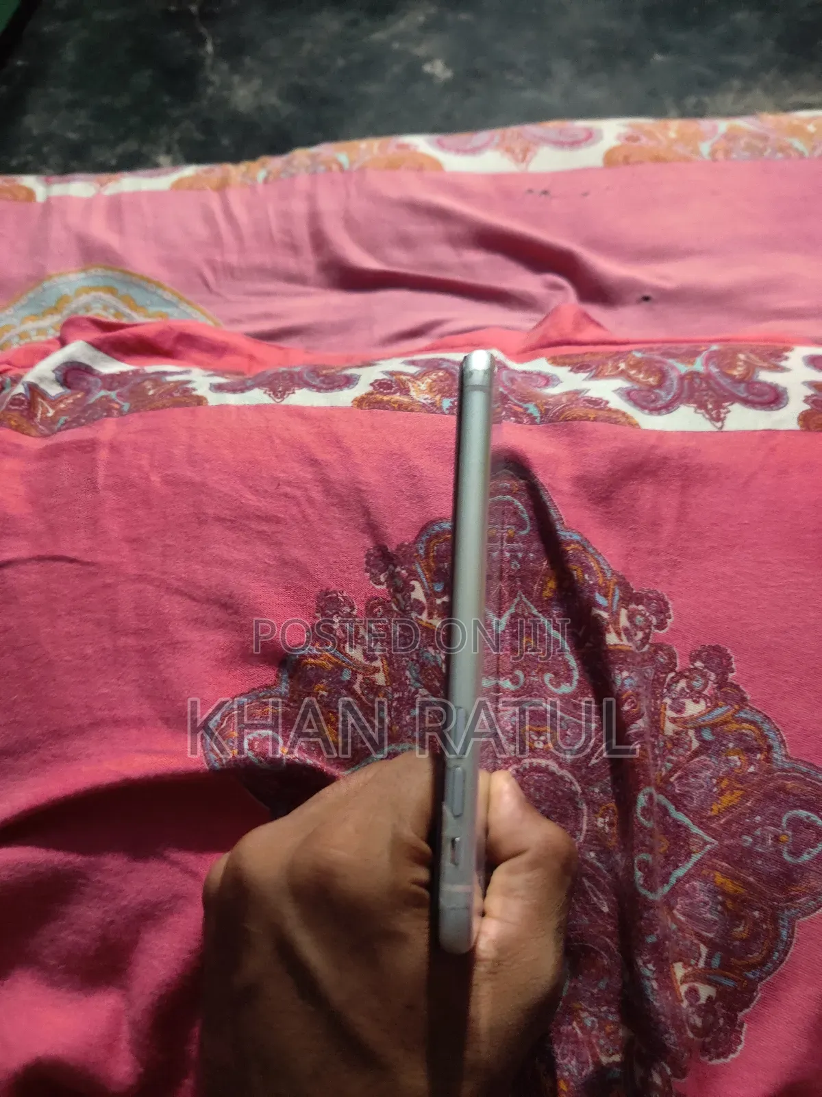 Apple XR 128 GB White