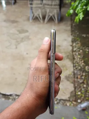 Samsung Galaxy S21+ 5G 128 GB Silver