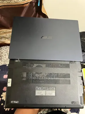 Laptop Asus VivoBook 15 X505BA 4GB AMD Ryzen 5 SSD 256GB